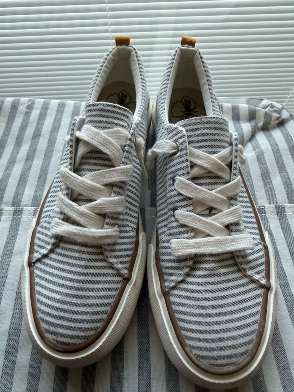 Tommy Bahama Striped Canvas Lace-Up Sneakers in White and Navy